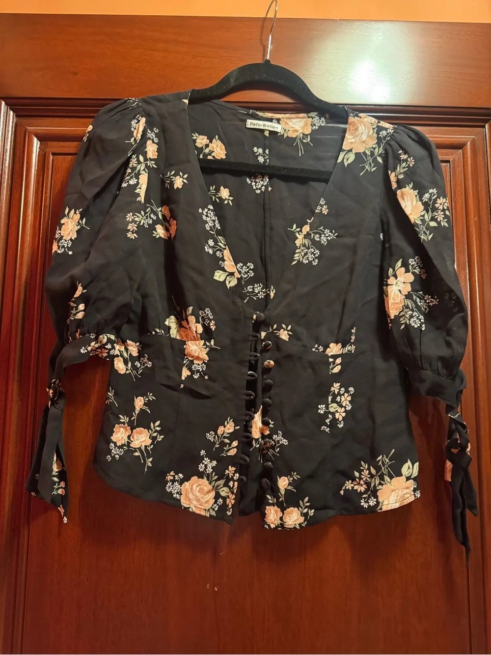 Reformation Black V-Neck Floral Puff-Sleeve Blouse Size 4